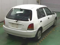 Toyota STARLET лот № 3637 оценка R  с аукциона в Японии 6
