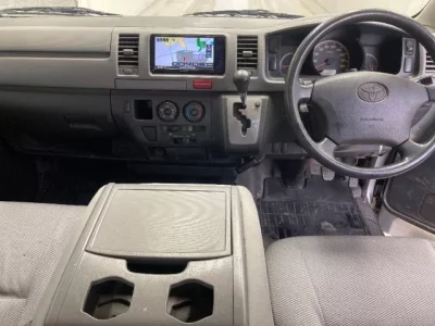 Toyota HIACE VAN  с аукциона в Японии