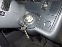 Toyota HIACE лот № 3693 оценка 3  с аукциона в Японии 3