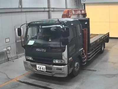 Isuzu FORWARD  с аукциона в Японии