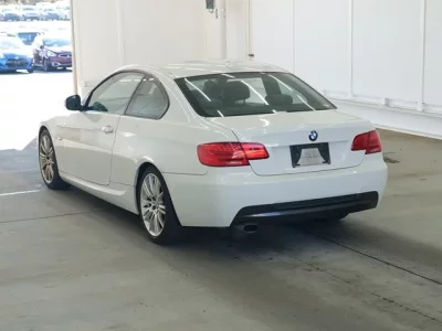 BMW 3-Series  с аукциона в Японии