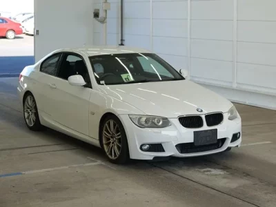 BMW 3-Series  с аукциона в Японии