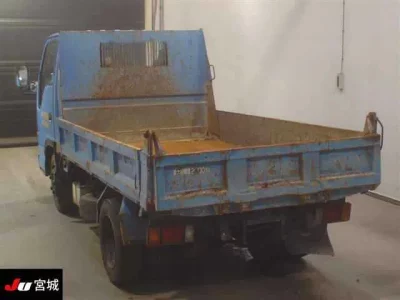Isuzu ELF  с аукциона в Японии