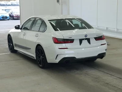 BMW 3-Series  с аукциона в Японии