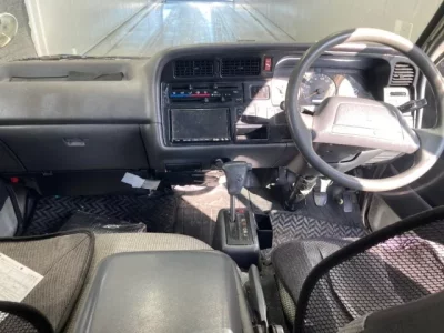 Toyota HIACE VAN  с аукциона в Японии