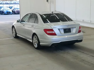 Mercedes-Benz C CLASS  с аукциона в Японии
