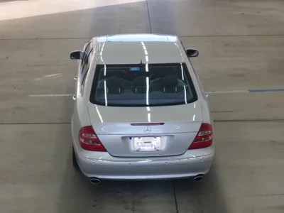 Mercedes-Benz E CLASS  с аукциона в Японии