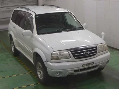 Suzuki GRAND ESCUDO