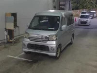 Daihatsu Atrai Wagon лот № 1092 оценка 3  с аукциона в Японии 2