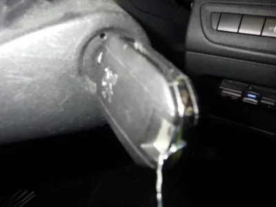 Peugeot 208  с аукциона в Японии