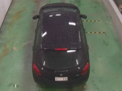 Peugeot 208  с аукциона в Японии