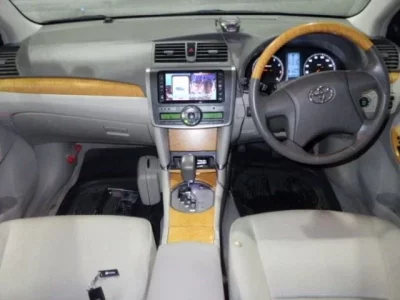 Toyota PREMIO  с аукциона в Японии