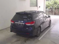 Toyota WISH лот № 1117 оценка 3.5  с аукциона в Японии 4