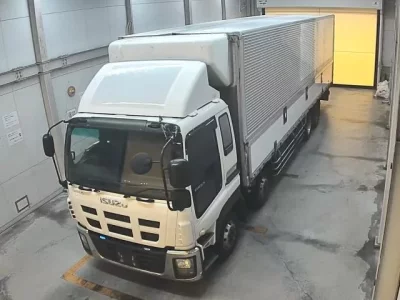 Isuzu TRUCK