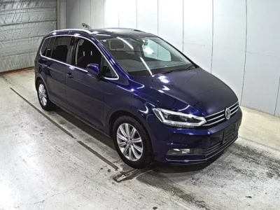 Volkswagen GOLF TOURAN