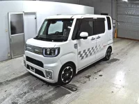 Daihatsu WAKE лот № 3005 оценка 4  с аукциона в Японии 3