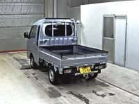 Daihatsu HIJET TRUCK лот № 3012 оценка 4  с аукциона в Японии 1