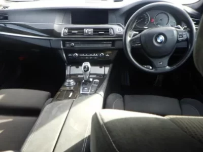 BMW 5-Series  с аукциона в Японии