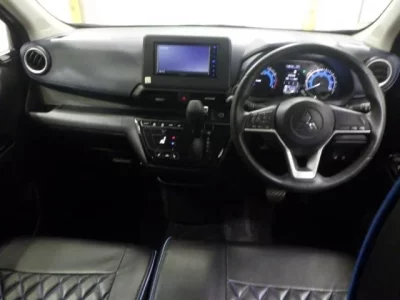 Mitsubishi EK X  с аукциона в Японии