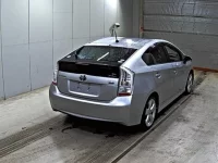 Toyota PRIUS лот № 3097 оценка 3.5  с аукциона в Японии 3
