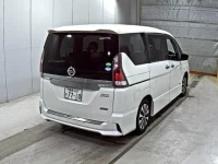 Nissan SERENA лот № 3095 оценка 3.5  с аукциона в Японии 4