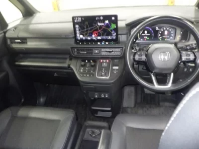 Honda STEP WAGON  с аукциона в Японии