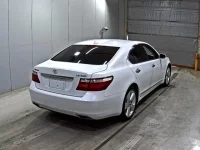 Lexus LS лот № 3176 оценка R  с аукциона в Японии 3