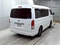 Toyota HIACE лот № 3184 оценка 3.5  с аукциона в Японии 4