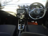 Suzuki SWIFT лот № 3212 оценка 4  с аукциона в Японии 2