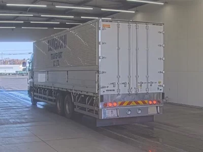 Isuzu GIGA  с аукциона в Японии