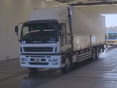 Isuzu GIGA  с аукциона в Японии