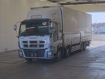 Isuzu GIGA  с аукциона в Японии