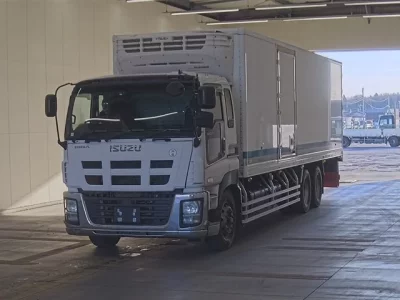 Isuzu GIGA  с аукциона в Японии