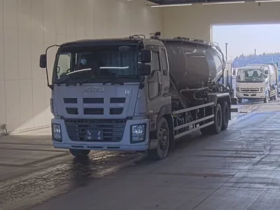 Isuzu GIGA  с аукциона в Японии