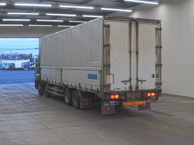 Isuzu GIGA  с аукциона в Японии