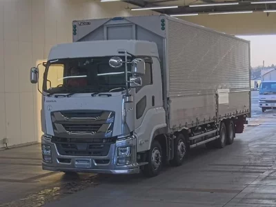 Isuzu GIGA  с аукциона в Японии