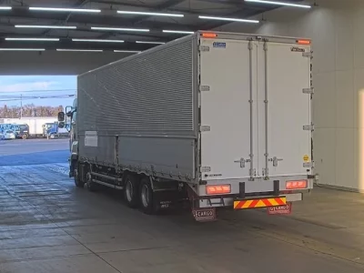 Isuzu GIGA  с аукциона в Японии