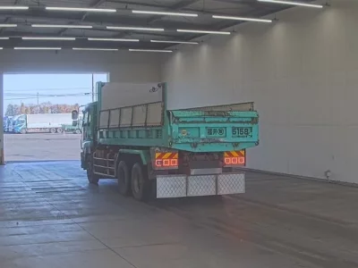 Isuzu GIGA  с аукциона в Японии