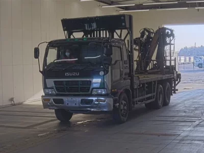 Isuzu GIGA  с аукциона в Японии