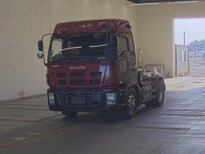 Isuzu GIGA  с аукциона в Японии