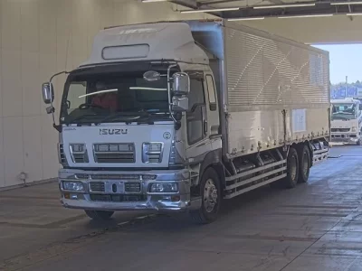 Isuzu GIGA  с аукциона в Японии