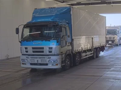 Isuzu GIGA  с аукциона в Японии