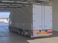 Isuzu GIGA лот № 17012 оценка 3.5  с аукциона в Японии 1