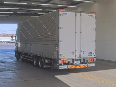 Isuzu GIGA  с аукциона в Японии