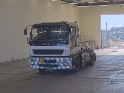 Isuzu GIGA  с аукциона в Японии
