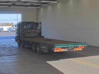 Isuzu GIGA  с аукциона в Японии