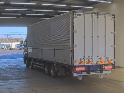 Isuzu GIGA  с аукциона в Японии