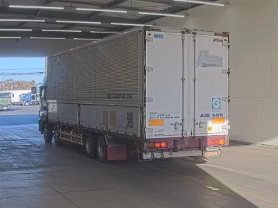 Isuzu GIGA  с аукциона в Японии