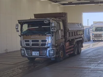 Isuzu GIGA  с аукциона в Японии