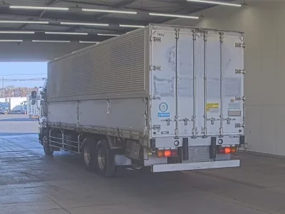 Isuzu GIGA  с аукциона в Японии